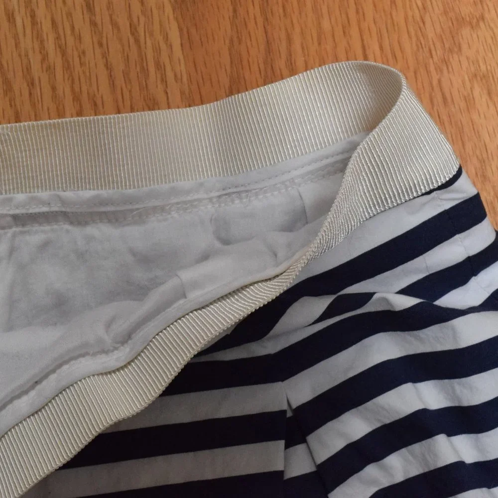 Loft Striped A-Line Skirt in Women's Size 8/10 - Picture 4 of 16